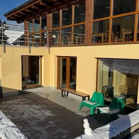Ramzovske Sedlo & Wellness 酒店